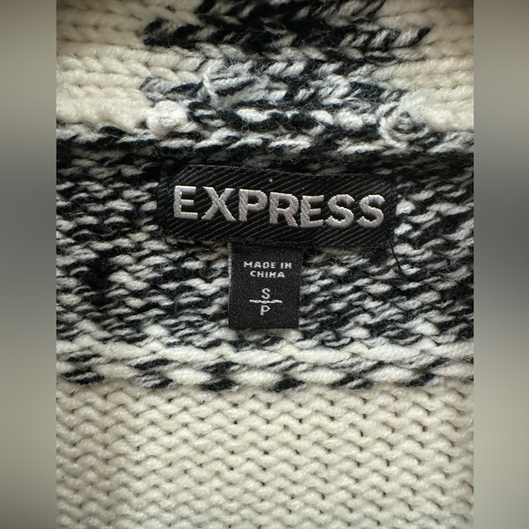 Short Sleeve Shrug Striped Sweater for Women - Picture 2 of 3